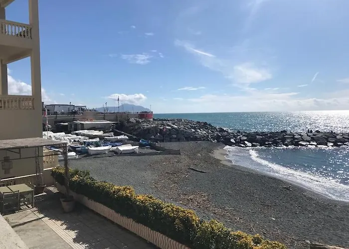 Pisi Home, 2 Min Dalla E Dall' Ospedale Gaslini