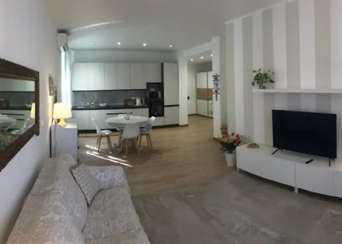 Pisi Home, 2 Min Dalla E Dall' Ospedale Gaslini Apartmán