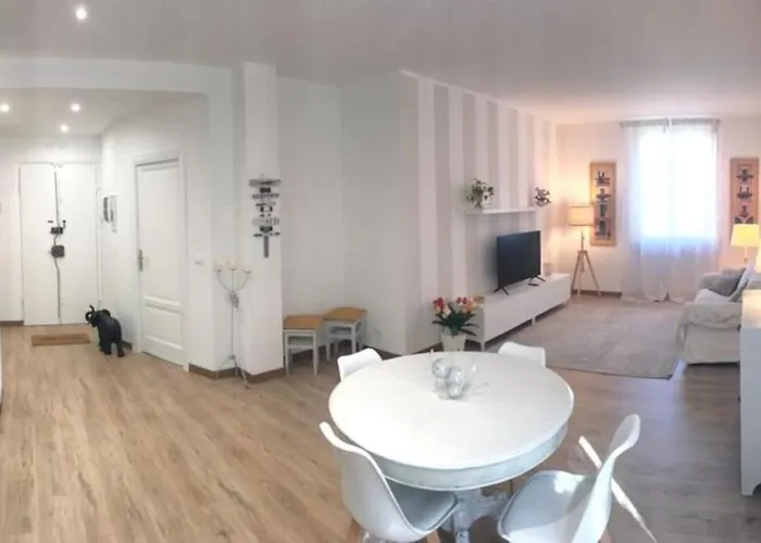 Pisi Home, 2 Min Dalla E Dall' Ospedale Gaslini Apartmán