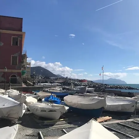 Apartment Pisi Home, 2 Min Dalla E Dall' Ospedale Gaslini