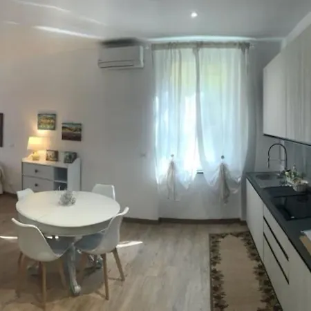 Pisi Home, 2 Min Dalla E Dall' Ospedale Gaslini Διαμέρισμα