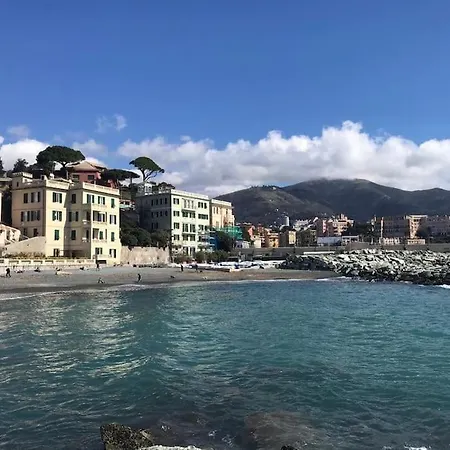 Apartment Pisi Home, 2 Min Dalla E Dall' Ospedale Gaslini